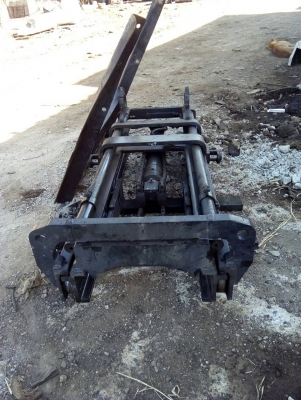 ขายอะไหล่รถฟอร์คลิฟต์ สภาพตามรูปขายไม่แพงครับ