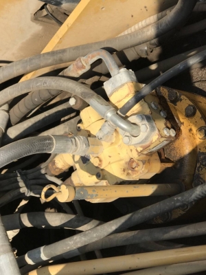 ขายรถแบคโฮ CAT 320D 8XXX ชม.