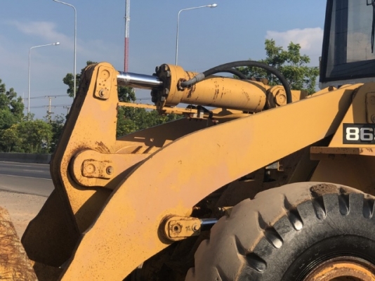 ขายรถตักล้อยาง TCM 865-2 (4,XXX ชั่วโมง) นำเข้าเองจากญี่ปุ่น สภาพสวยพร้อมใช้ มีVDOการทำงานครับ