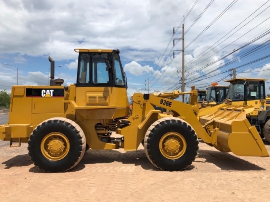 ขายรถตักล้อยาง CAT 936E นำเข้าเองจากญี่ปุ่น สภาพสวยพร้อมใช้ มีVDOการทำงานครับ