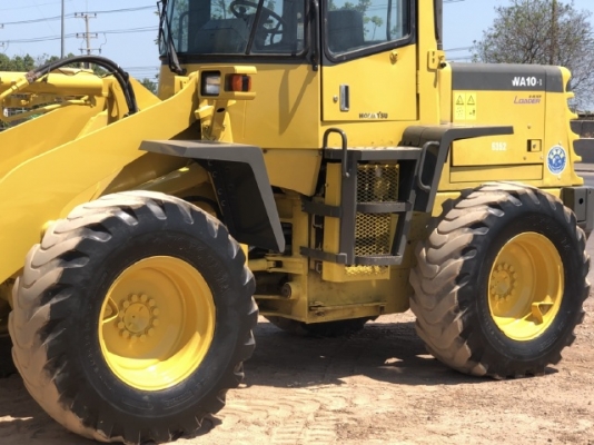ขายรถตักล้อยาง KOMATSU WA100-3 นำเข้าเองจากญี่ปุ่น สภาพสวยพร้อมใช้ มีVDOการทำงานครับ