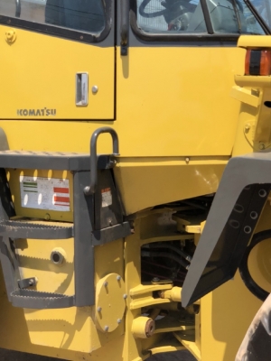 ขายรถตักล้อยาง KOMATSU WA100-3 นำเข้าเองจากญี่ปุ่น สภาพสวยพร้อมใช้ มีVDOการทำงานครับ