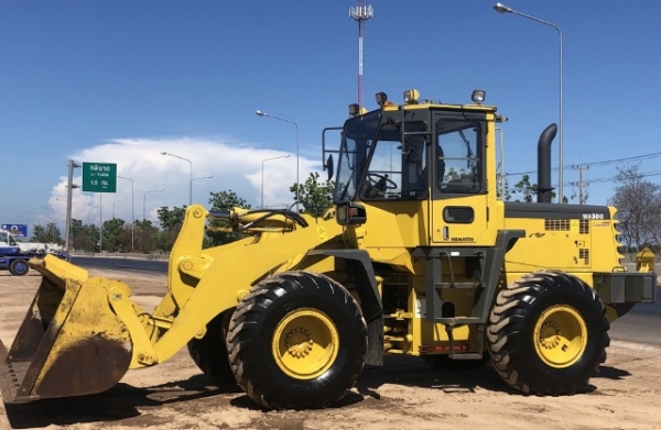 ขายรถตักล้อยาง KOMATSU WA300-3E นำเข้าเองจากญี่ปุ่น สภาพสวยพร้อมใช้ มีVDOการทำงานครับ