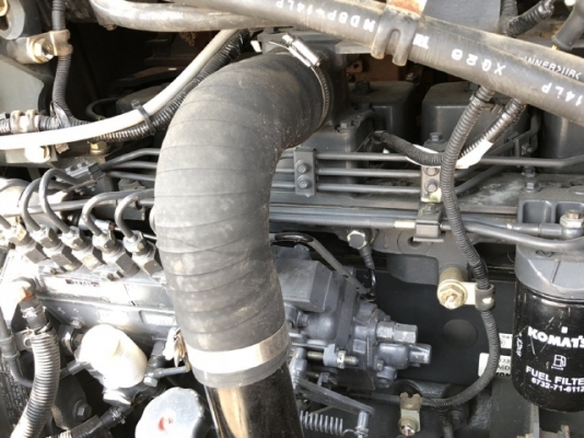 ขายรถตักล้อยาง KOMATSU WA320-5 นำเข้าเองจากญี่ปุ่น สภาพสวยพร้อมใช้ มีVDOการทำงานครับ