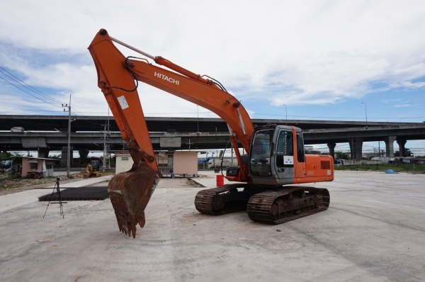 (หลุดจอง)ขาย HITACHI ZX200-1 มีทะเบียน ผ่อนสบาย 20,000/เดือน