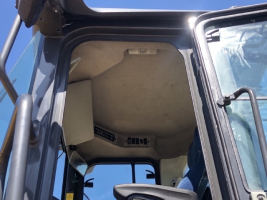 ขายรถตักล้อยาง HITACHI ZW220-5B ปี 2014 นำเข้าเองจากญี่ปุ่น สภาพสวยพร้อมใช้ มีVDOการทำงานครับ ขายรถตักล้อยาง HITACHI ZW220-5B ปี 2014 นำเข้าเองจากญี่ปุ่น สภาพสวยพร้อมใช้ มีVDOการทำงานครับ