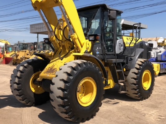 ขายรถตักล้อยาง HITACHI ZW220-5B ปี 2014 นำเข้าเองจากญี่ปุ่น สภาพสวยพร้อมใช้ มีVDOการทำงานครับ ขายรถตักล้อยาง HITACHI ZW220-5B ปี 2014 นำเข้าเองจากญี่ปุ่น สภาพสวยพร้อมใช้ มีVDOการทำงานครับ