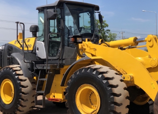 ขายรถตักล้อยาง HITACHI ZW220-5B ปี 2014 นำเข้าเองจากญี่ปุ่น สภาพสวยพร้อมใช้ มีVDOการทำงานครับ ขายรถตักล้อยาง HITACHI ZW220-5B ปี 2014 นำเข้าเองจากญี่ปุ่น สภาพสวยพร้อมใช้ มีVDOการทำงานครับ