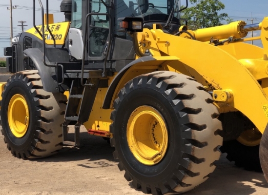 ขายรถตักล้อยาง HITACHI ZW220-5B ปี 2014 นำเข้าเองจากญี่ปุ่น สภาพสวยพร้อมใช้ มีVDOการทำงานครับ ขายรถตักล้อยาง HITACHI ZW220-5B ปี 2014 นำเข้าเองจากญี่ปุ่น สภาพสวยพร้อมใช้ มีVDOการทำงานครับ