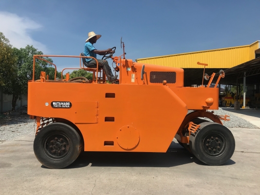 ขายรถบดล้อยางWATANABEรุ่นWP15WEรถนอกนำเข้าไม่เคยใช้งานในไทยสภาพดีมากๆขายถูกๆสนใจติดต่อ0818302909จิรโรจน Line:jiraroj2909