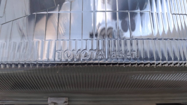 ไฟหน้า toyota surf ln-130 japan โคมแก้ว ใส่ไมตี้ คู่ละ 2500 บาท