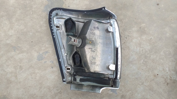 ไฟมุม toyota surf ln-130 japan ใส่ไมตี้ 96  คู่ละ1000 บาท