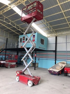 รถกระเช้าmecสภาพดีเก่าญี่ปุ่นยกสูงได้ 5.7 เมตร รถกระเช้าmecสภาพดีเก่าญี่ปุ่นยกสูงได้ 5.7 เมตร