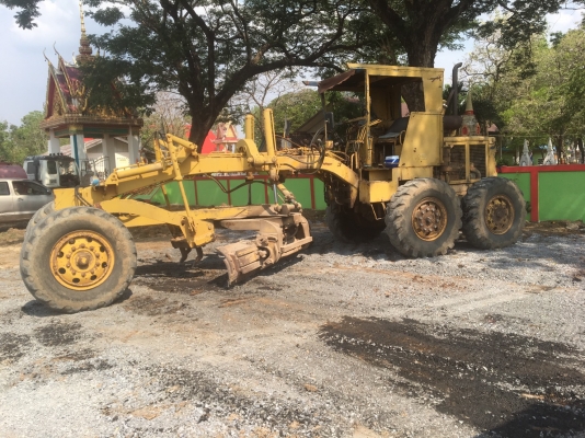 ขายถูกรถเกรด KOMATSU GD376H