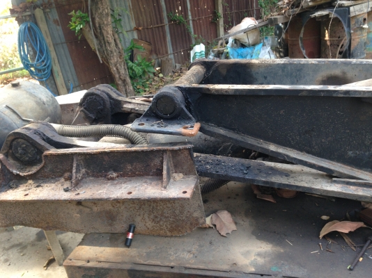 ขายกระบอกดั้มพร้อมปั้มของรถสิบล้อ ขายกระบอกดั้มพร้อมปั้มของรถสิบล้อ