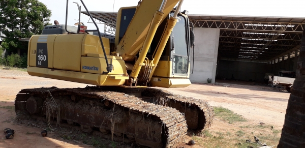 ขายรถแม็กโค / โคมัสสุ PC160-8 เอกสารเล่มทะเบียน