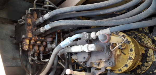 ขายรถแม็กโค / โคมัสสุ PC160-8 เอกสารเล่มทะเบียน