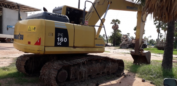 ขายรถแม็กโค / โคมัสสุ PC160-8 เอกสารเล่มทะเบียน