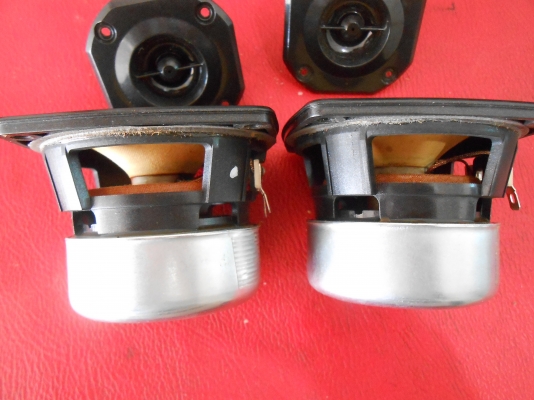 ลำโลง DENON 3นิ้ว+เสียงแหลม 1300 บาท ลำโลง DENON 3นิ้ว+เสียงแหลม 1300 บาท