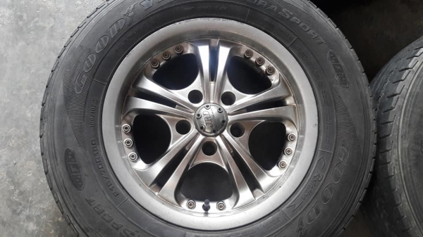 เลนโซ่.ขอบ15..5รู..ยางแถม/สภาพพอใช้