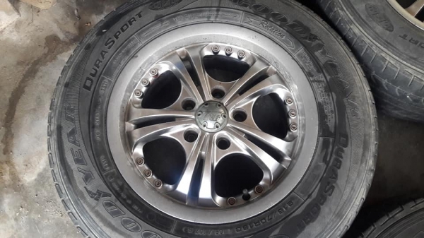 เลนโซ่.ขอบ15..5รู..ยางแถม/สภาพพอใช้