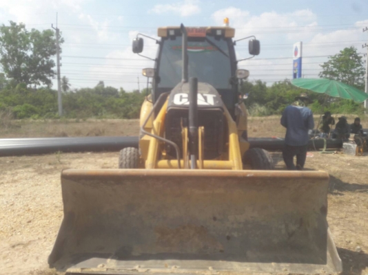 ขายรถตักหน้าขุดหลัง CAT 422E ใช้งานได้ทุกระบบ แถมหัวเจาะใหม่ยังไม่ได้ใช้งาน แถมบุ้งกี๋งานประปาเอกสารเล่มทะเบียนราคา 850,000
