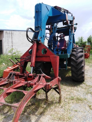 รถคีบอ้อย