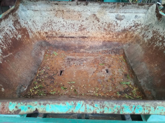 รถดั๊มเปอร์พร้อมใช้งาน