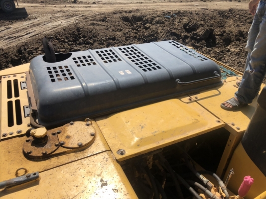 ขายรถขุดPC200-7/ปี2010..เอกสารพร้อม ขายรถขุดPC200-7/ปี2010..เอกสารพร้อม