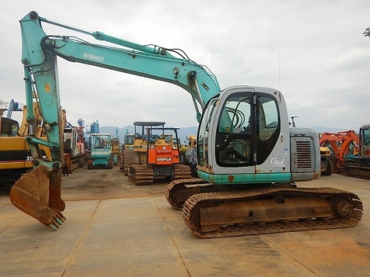 ขายจ้า KOBELCO SK135SR YY02 เก่านอกแท้  เดิมๆๆ  สภาพสวย มีลายแย๊ก พร้อมใช้ ดทร 089-7462641 สุวรรณี