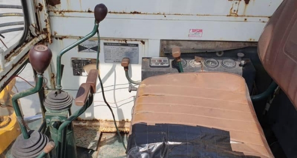 YB40 YANMAR @195,000 สตาดร์กุแจเทียบเท่าPC40รถนอกสถาพดีพร้อมใช้ เพิ่งนำเข้ามายังไม่เคยใช้งานในไทยเลย ตัวเดินเต่ากะต่ายแรง เครื่องยันม่า3สูบ เครื่องดีปั้มเเรง บูมอาร์มสวย ช่างล่างดีรถสวย ไฟฟ้าเต็มเร็วแรงไม่โหลดพร้อมใช้สีเดิมๆ เอกสารอินวอยล์ สนใจต YB40 YANMAR @195,000 สตาดร์กุแจเทียบเท่าPC40รถนอกสถาพดีพร้อมใช้ เพิ่งนำเข้ามายังไม่เคยใช้งานในไทยเลย ตัวเดินเต่ากะต่ายแรง เครื่องยันม่า3สูบ เครื่องดีปั้มเเรง บูมอาร์มสวย ช่างล่างดีรถสวย ไฟฟ้าเต็มเร็วแรงไม่โหลดพร้อมใช้สีเดิมๆ เอกสารอินวอยล์ สนใจต