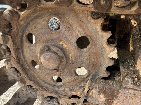 มาใหม่ วันนี้ ขาย 225,000 รถแทรคเตอร์ KOMATSU D20PL-7 6,xxx ชั่วโมง. เก่านอก 1 ปี (ตีนเป็ด-แผ่น 50 CM) เครื่องดี เกียร์แรง โซ่หนา สภาพพร้อมใช้   รถอยู่ นครปฐม โทร 0626426323