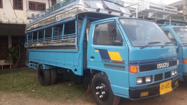 ISUZU NKR110 ###ลูกค้า ผอ.โชติจ.เชียงใหม่ ขับรถถึงรร.ปลอดภัยเรียบร้อยแล้วคับ####
