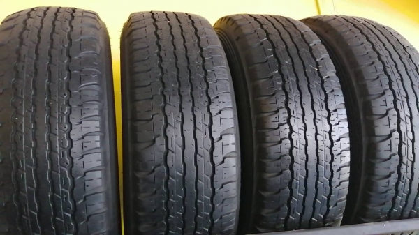 235/75R15 DUNLOP​ GRANTREK​ AT ชุด​ 4​ เส้น​ โทร.0814273941​