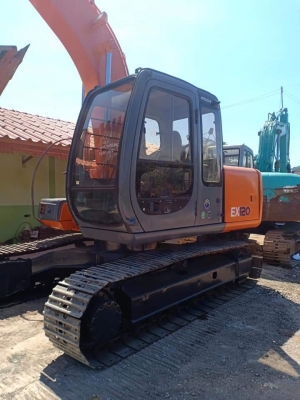 ขายจ้า..HITACHI EX120-5 เก่านอกแท้ สภาพสวย ใช้งานมา 5,xxx ชั่วโมง พร้อมใช้ โทร 089-3818694 จ๊อย