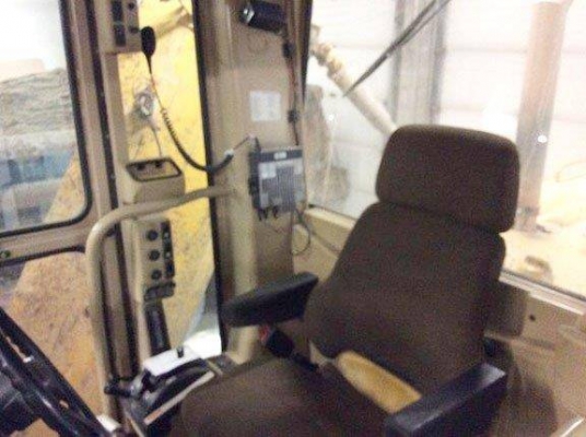 ขายรถเกรด ยี่ห้อ CAT รุ่น 140H ขายรถเกรด ยี่ห้อ CAT รุ่น 140H