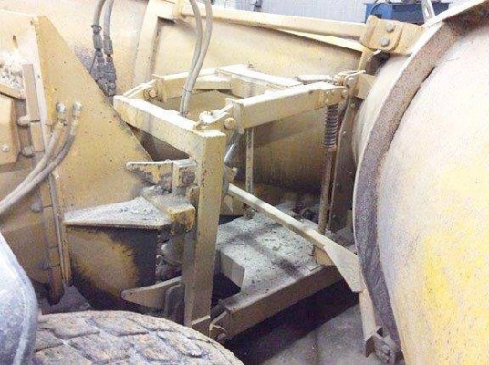 ขายรถเกรด ยี่ห้อ CAT รุ่น 140H ขายรถเกรด ยี่ห้อ CAT รุ่น 140H