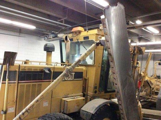 ขายรถเกรด ยี่ห้อ CAT รุ่น 140H