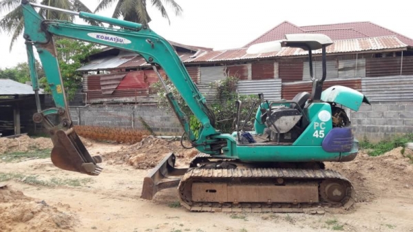 KOMATSU PC 45-7