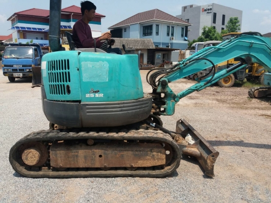 รถแม็คโครเล็ก