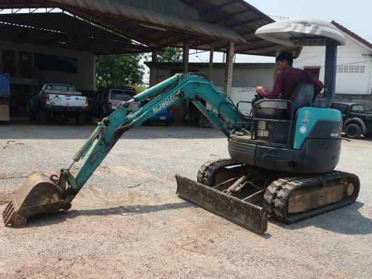 รถแม็คโครเล็ก