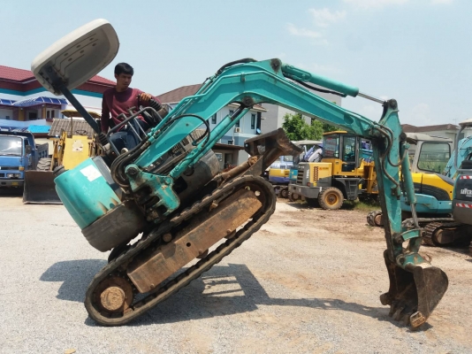 รถแม็คโครเล็ก