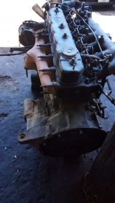 ขายเครื่องพร้อมเกียร์6BG175แรงม้าไม่หลวมถัาหลวมยินดีคืนค่าเดินให้ราคา 68,000