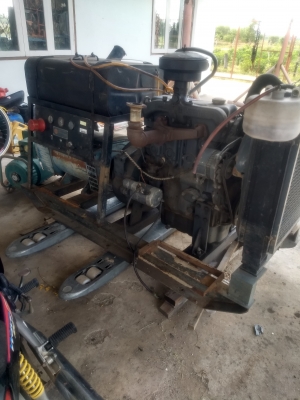 ขายเครื่องปั่นไฟ  25kw.
