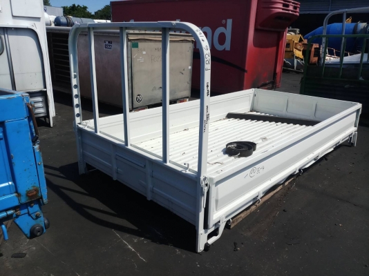 กระบะ ของใหม่ ยาว 3.10 ม. กว้าง 1.70 ม.