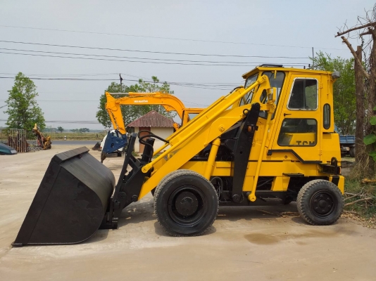 ขายรถตักล้อยางTCM -SD25Y-2 เครื่องยนต์ดีเซล HINO -DM100- 6สูบ รถขับเคลื่อนเพลาเดียว เลี้ยวล้อ เกียร์ธรรมดา มีเก๋ง บุ๊งกี๋ขนาดประมาณ 2 คิว รถเก่านอก มีเอกสาร (ยังไม่เคยใช้งานในเมืองไทย) ขายรถตักล้อยางTCM -SD25Y-2 เครื่องยนต์ดีเซล HINO -DM100- 6สูบ รถขับเคลื่อนเพลาเดียว เลี้ยวล้อ เกียร์ธรรมดา มีเก๋ง บุ๊งกี๋ขนาดประมาณ 2 คิว รถเก่านอก มีเอกสาร (ยังไม่เคยใช้งานในเมืองไทย)