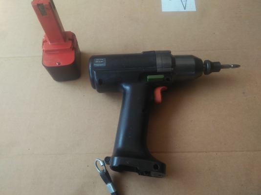 ขายไขควงมีระบบกระแทกของjapan