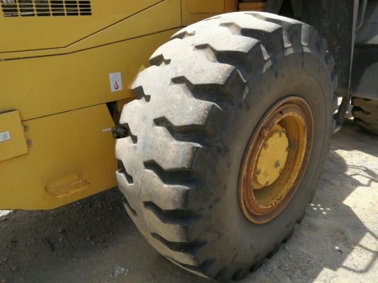 ขาย KOMATSU WA400-3 นำเข้าจากญี่ปุ่น โทร&bull;090-986-2521 อ๊อบ