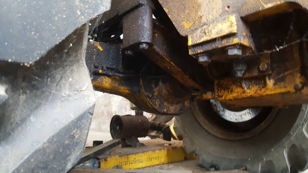 ขายยกคู่ตามสภาพ 240,000 รถตัก CAT 910 เครื่องพัง และรถตักหน้าขุดหลัง CASE เครื่องพังเหมือนกันครับ