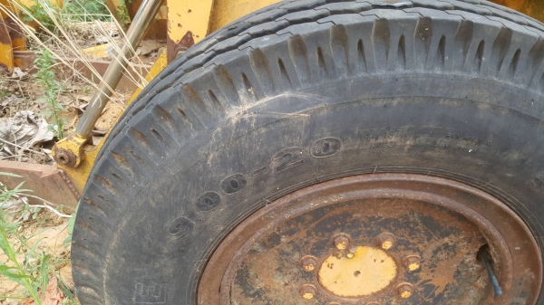 ขายยกคู่ตามสภาพ 240,000 รถตัก CAT 910 เครื่องพัง และรถตักหน้าขุดหลัง CASE เครื่องพังเหมือนกันครับ